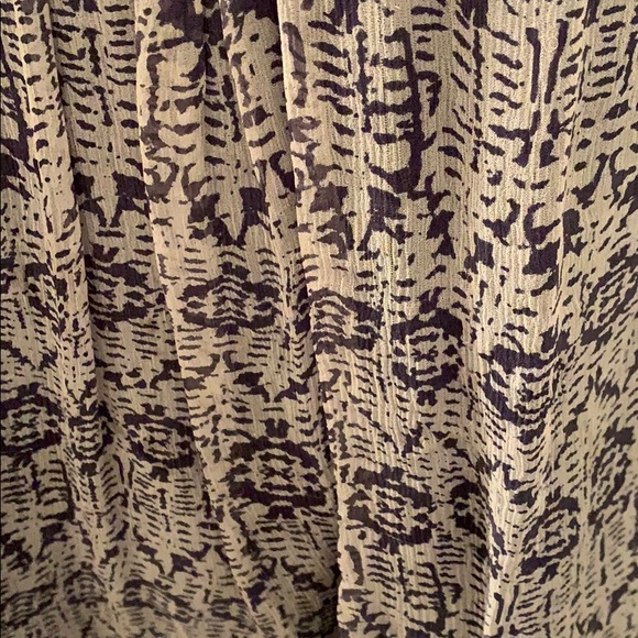 Super cute boho chic tank with ruffled racer back - Picture 2 of 8